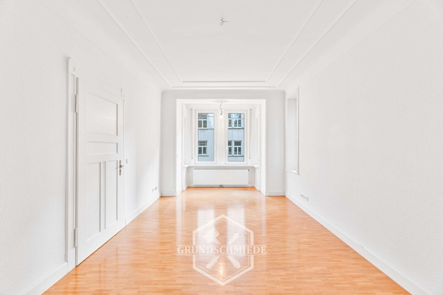 Sanierter Altbau im beliebten Stuttgarter Süden, 70180 Stuttgart, Etagenwohnung